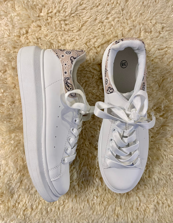 Sevyn Sneakers